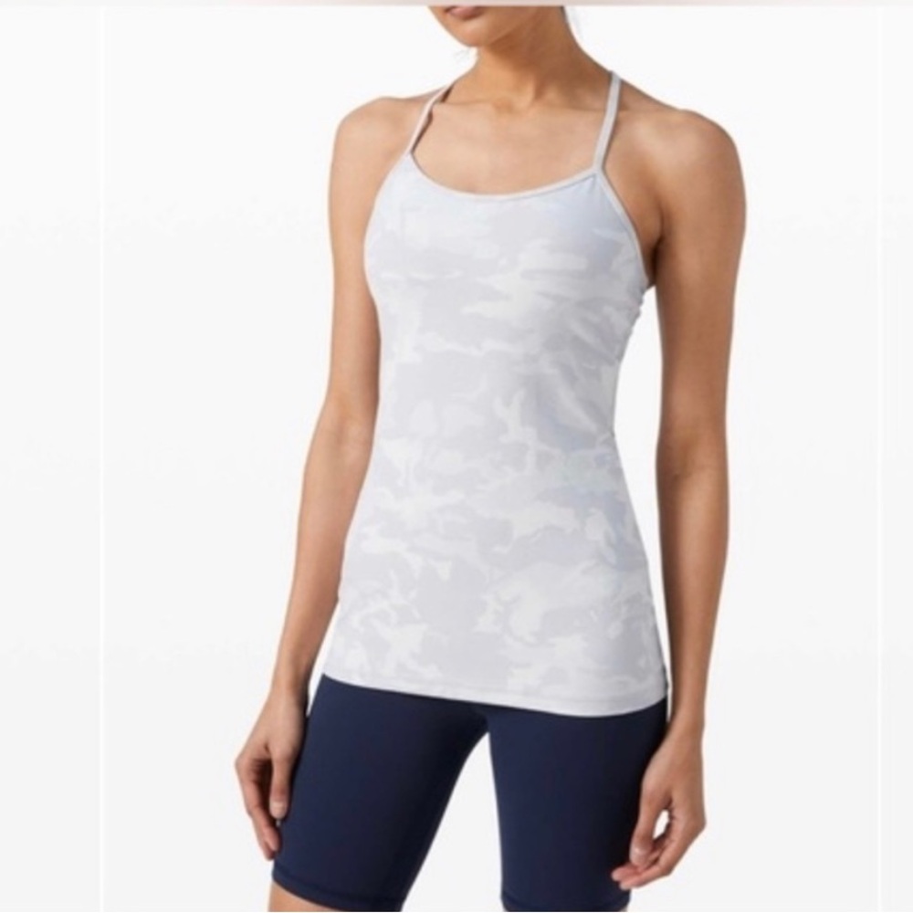 Lululemon White Scoop Neck Fitted Tank Top